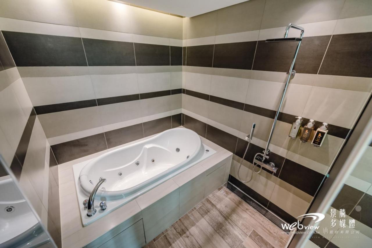 玩行旅台北館 Hotel Taipei Luaran gambar
