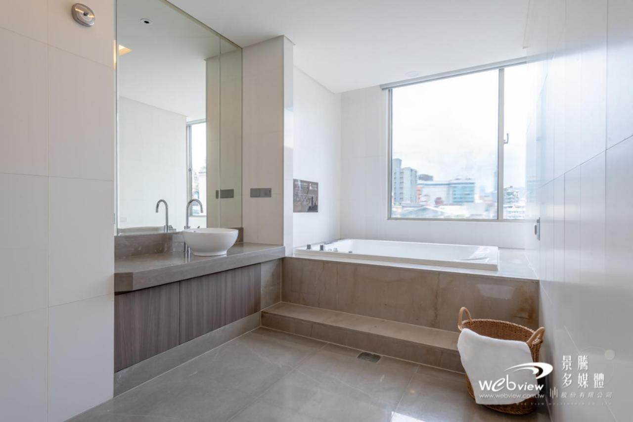 玩行旅台北館 Hotel Taipei Luaran gambar